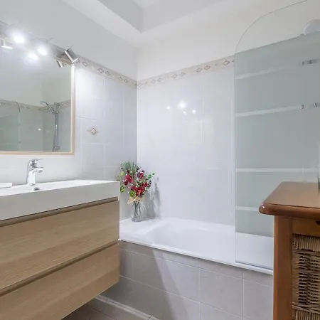 Apartamento U Momentu - Appt Climatise Avec Terrasse LʼÎle-Rousse