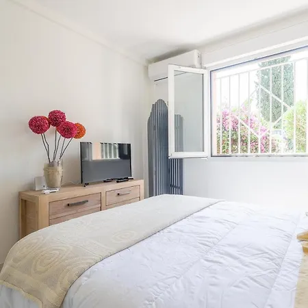 U Momentu - Appt Climatise Avec Terrasse *