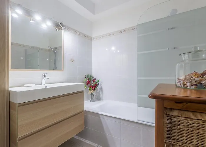 公寓 U Momentu - Appt Climatise Avec Terrasse LʼÎle-Rousse