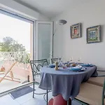 U Momentu - Appt Climatise Avec Terrasse Apartment LʼÎle-Rousse