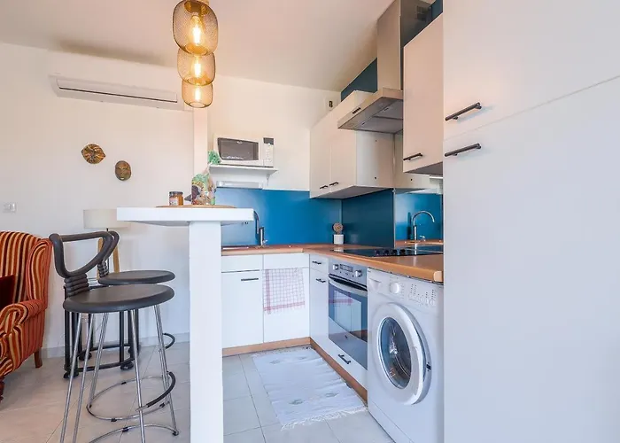 U Momentu - Appt Climatise Avec Terrasse